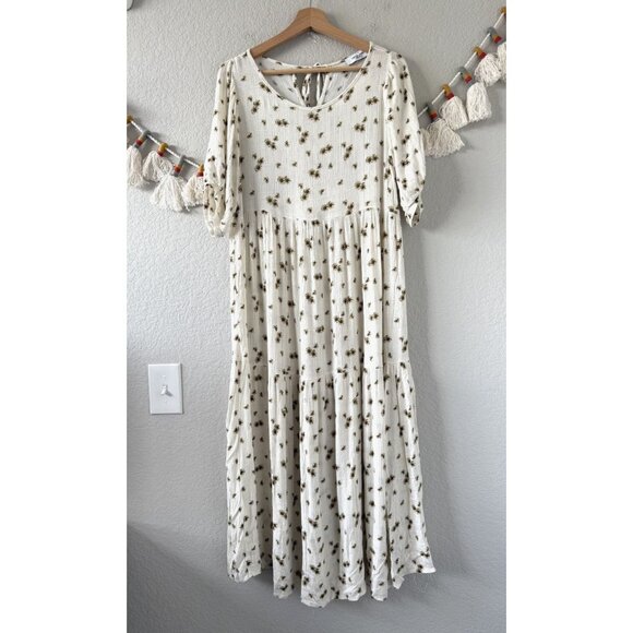 Carly Jean Los Angeles Dresses & Skirts - Carly Jean Los Angeles Floral Gauze Aline Flowy Tiered Midi Dress Coquette M